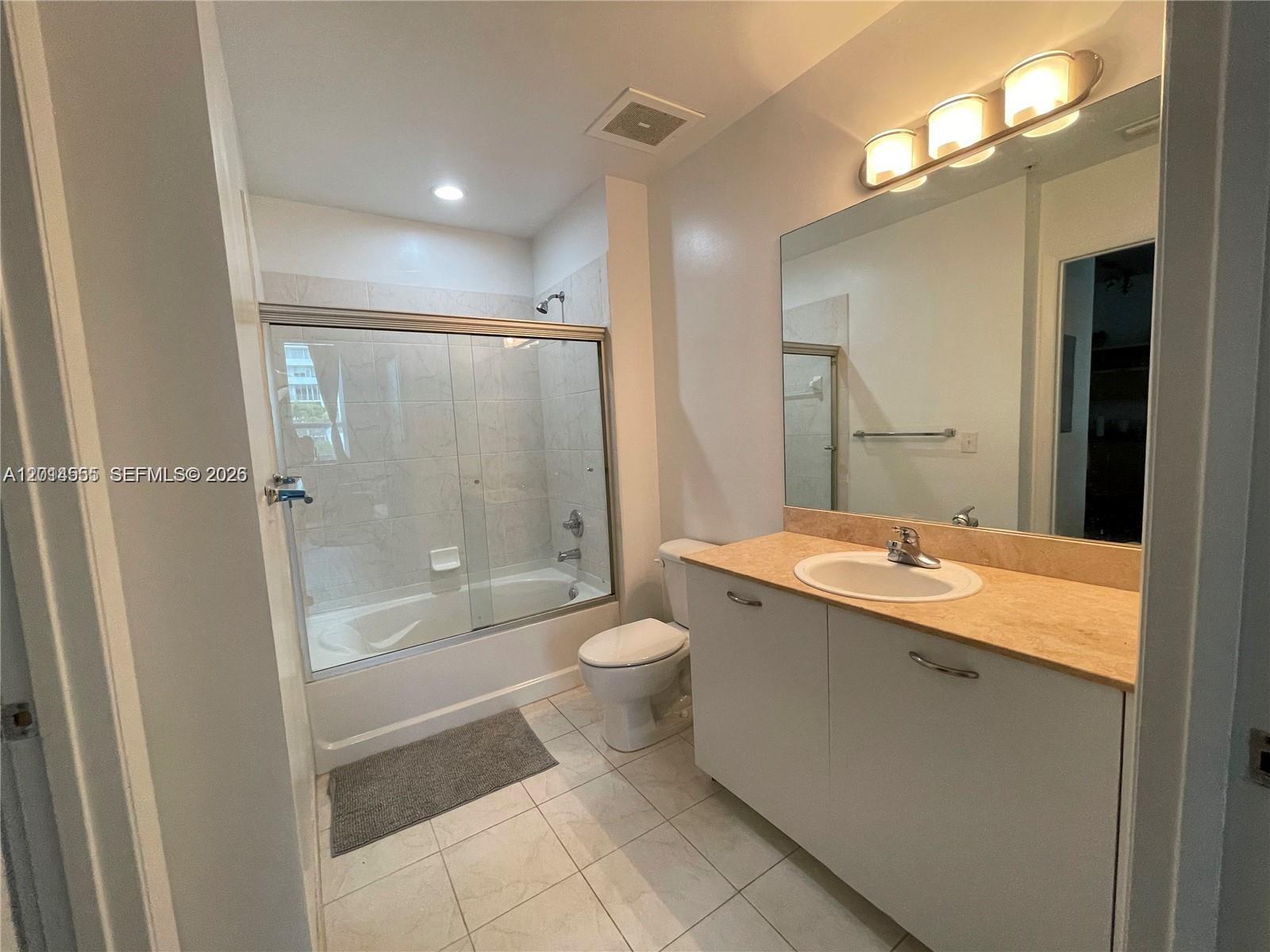 UPTOWN LOFTS CONDO - Residential Lease