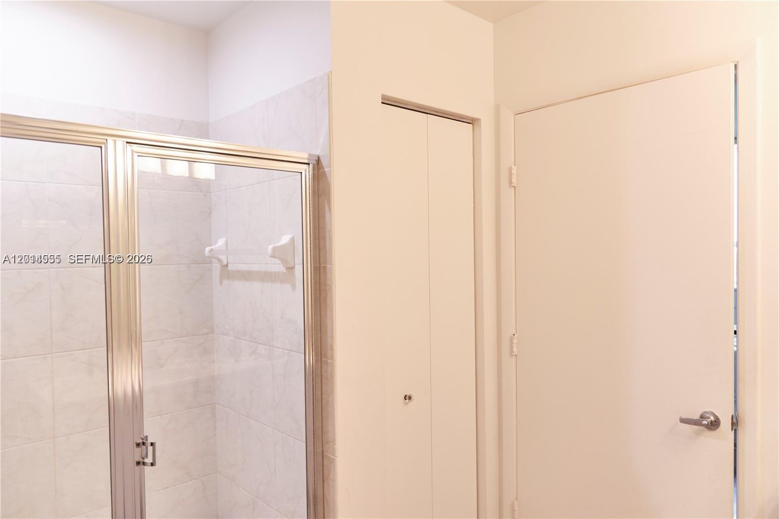 UPTOWN LOFTS CONDO - Residential Lease