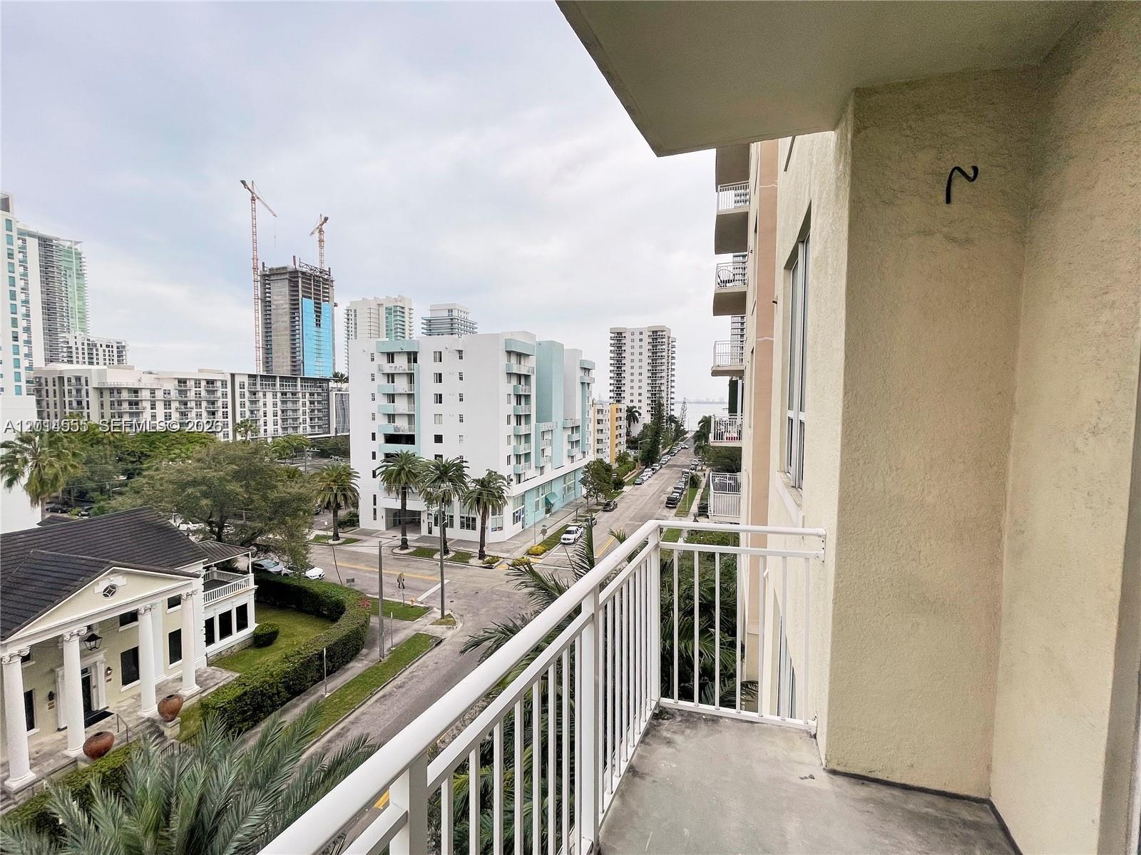 2275 Biscayne Blvd 603
