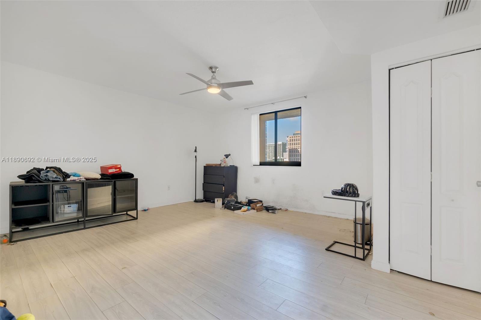 WAVERLY AT LAS OLAS CONDO - Residential