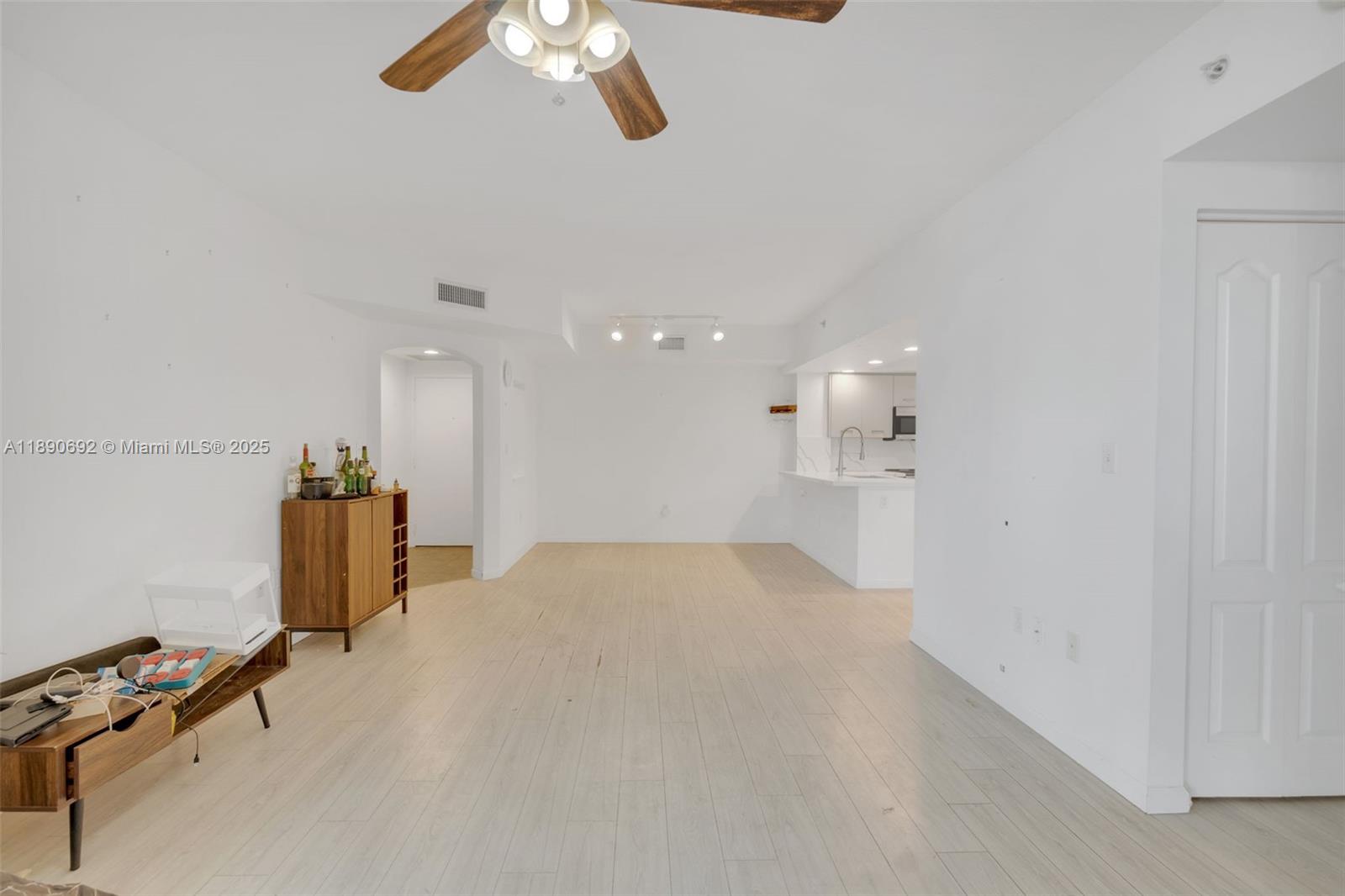 WAVERLY AT LAS OLAS CONDO - Residential