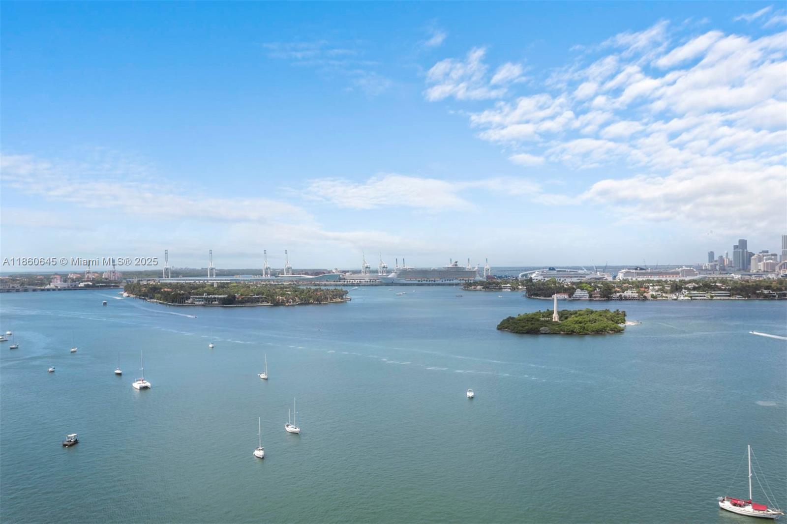 9 Island Ave 2304
