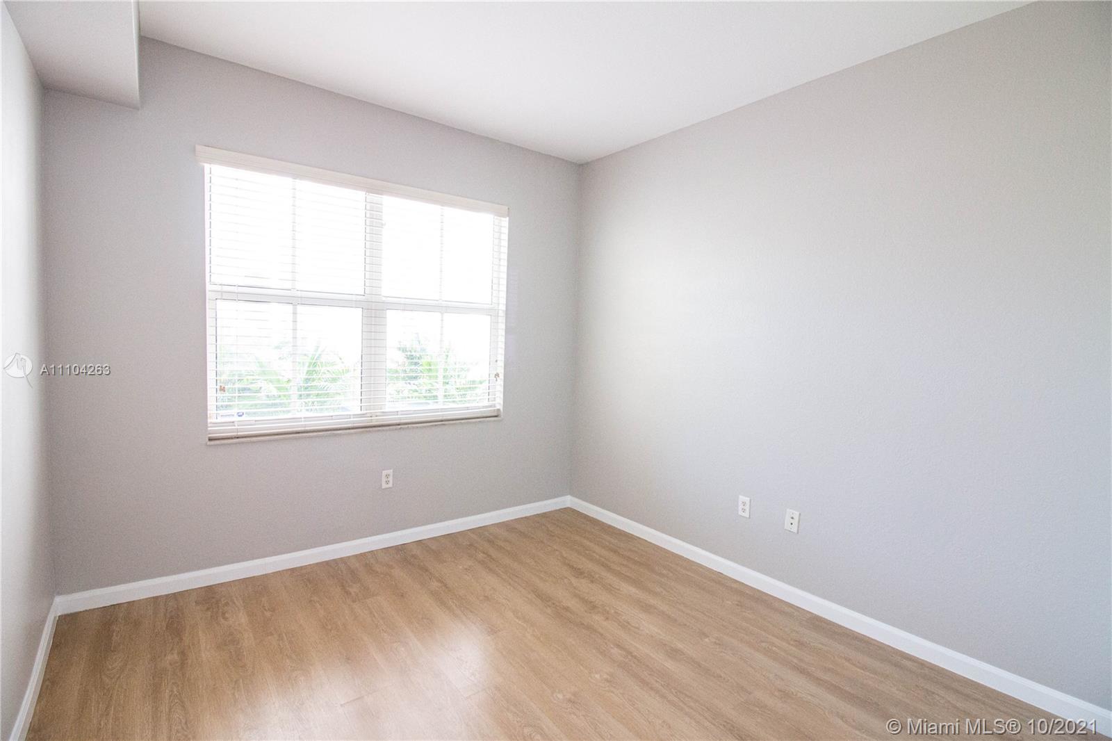 St Moritz At Doral Condo - Residential