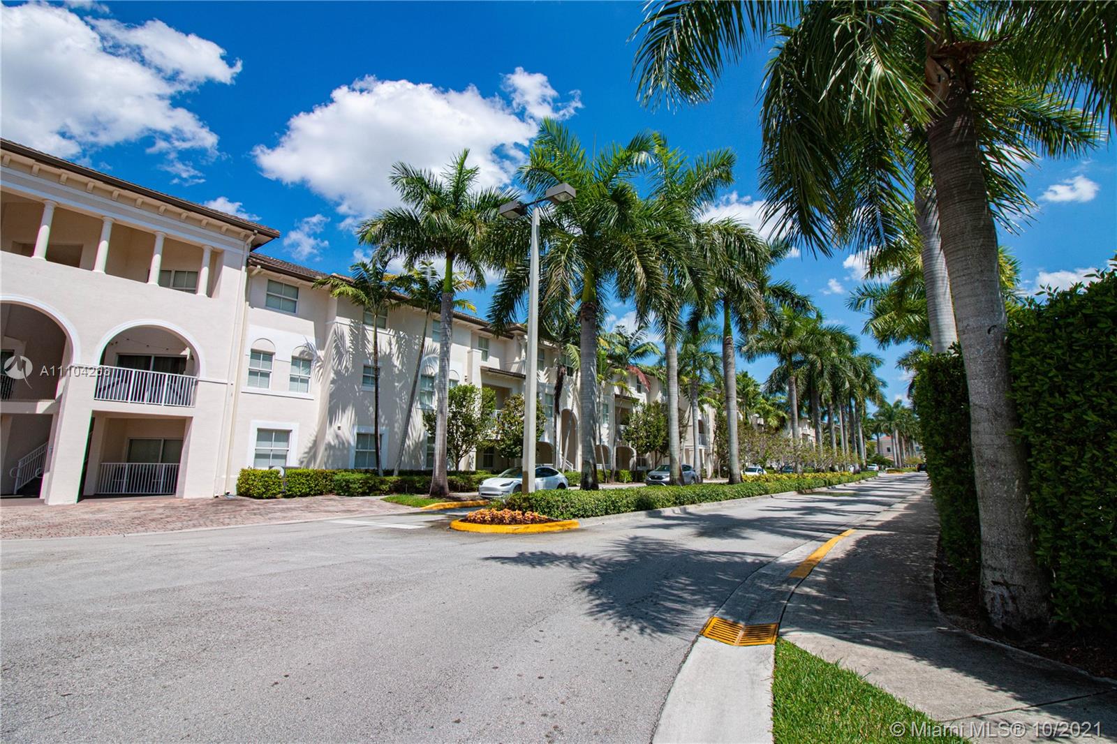 St Moritz At Doral Condo - Residential