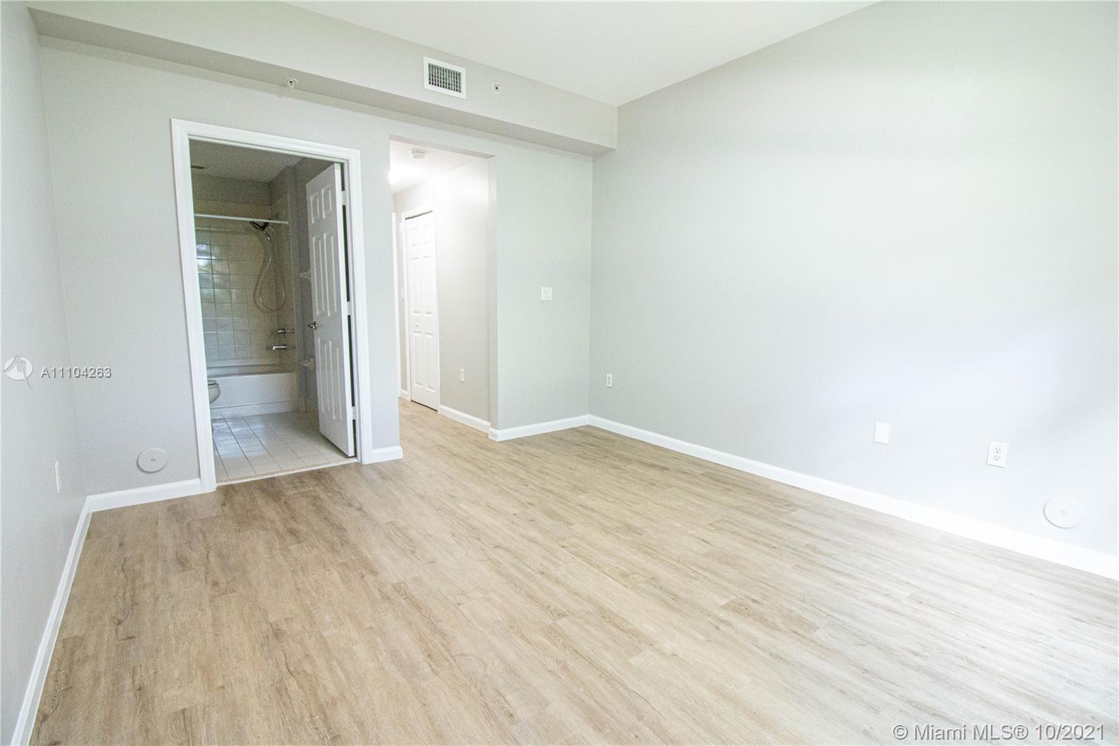 St Moritz At Doral Condo - Residential