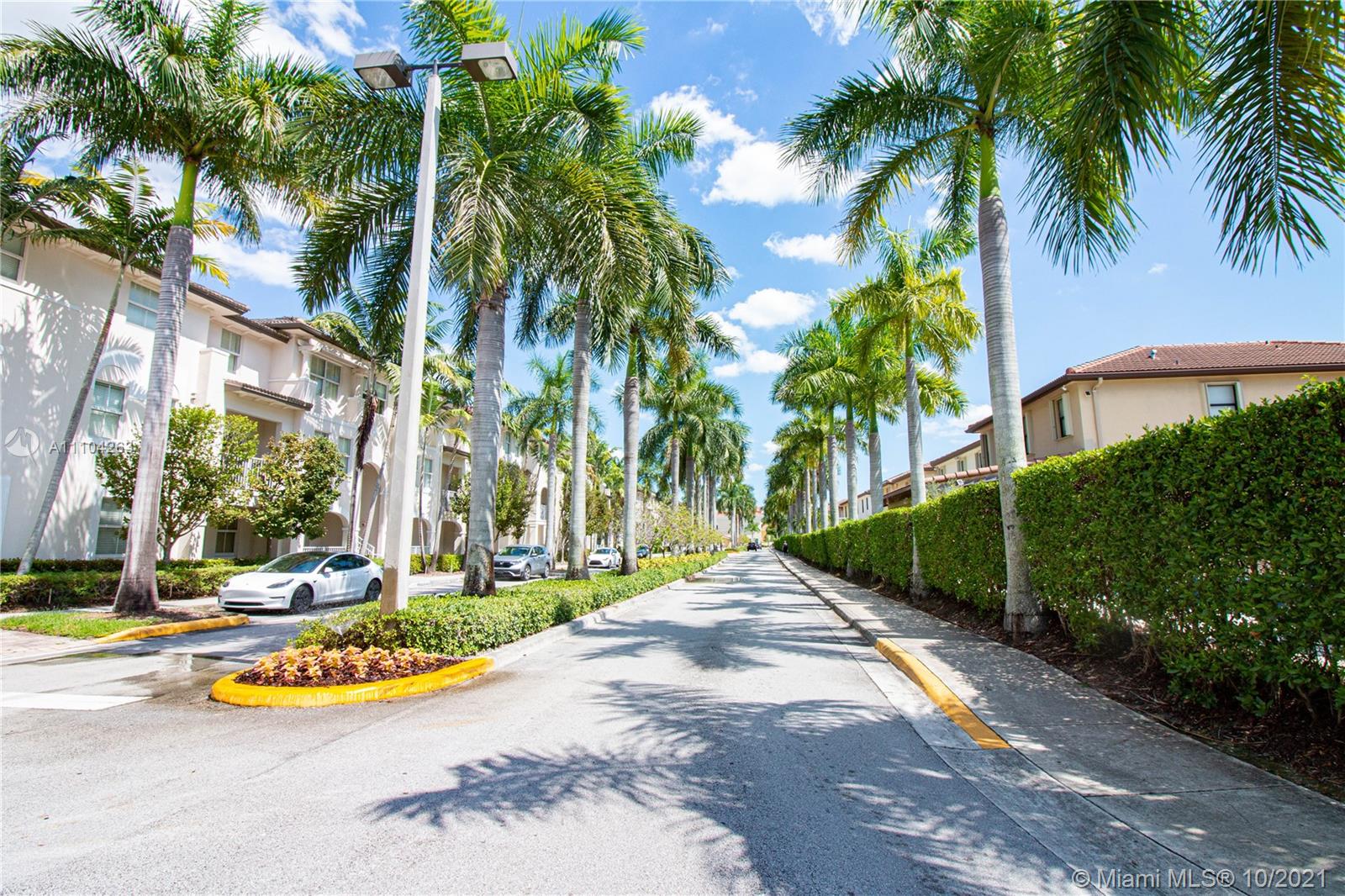 St Moritz At Doral Condo - Residential