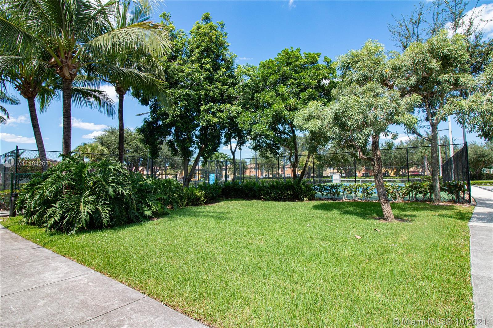 St Moritz At Doral Condo - Residential
