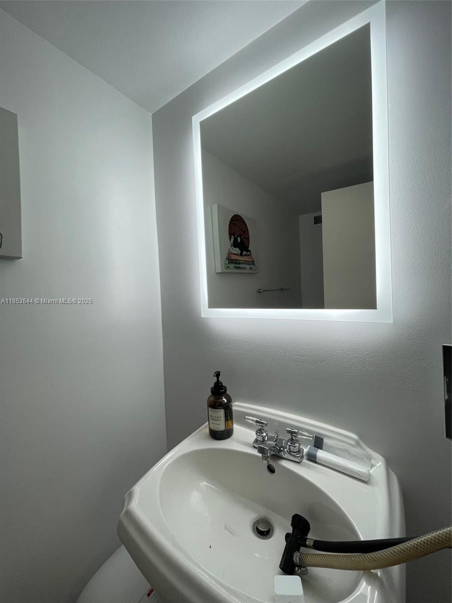 OLYMPUS CONDO PHASE - Residential Lease