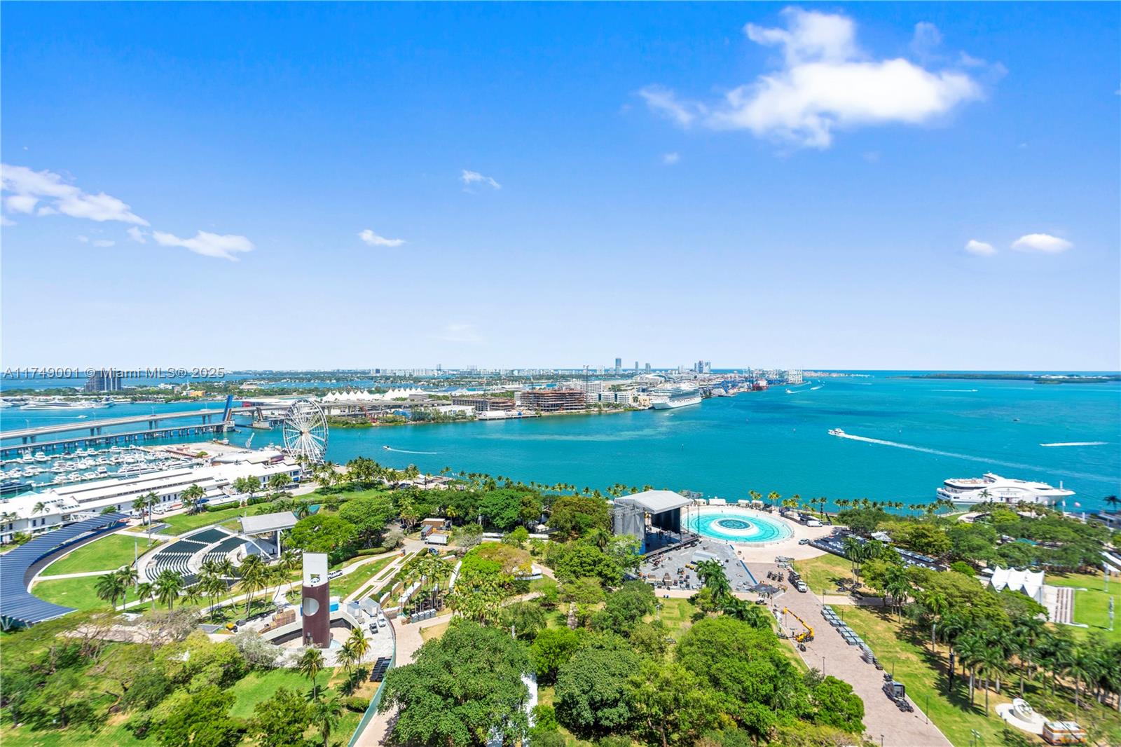 Rental Property at 50 Biscayne Blvd 2604, Miami, Broward County, Florida - Bedrooms: 2 
Bathrooms: 2  - $4,450 MO.