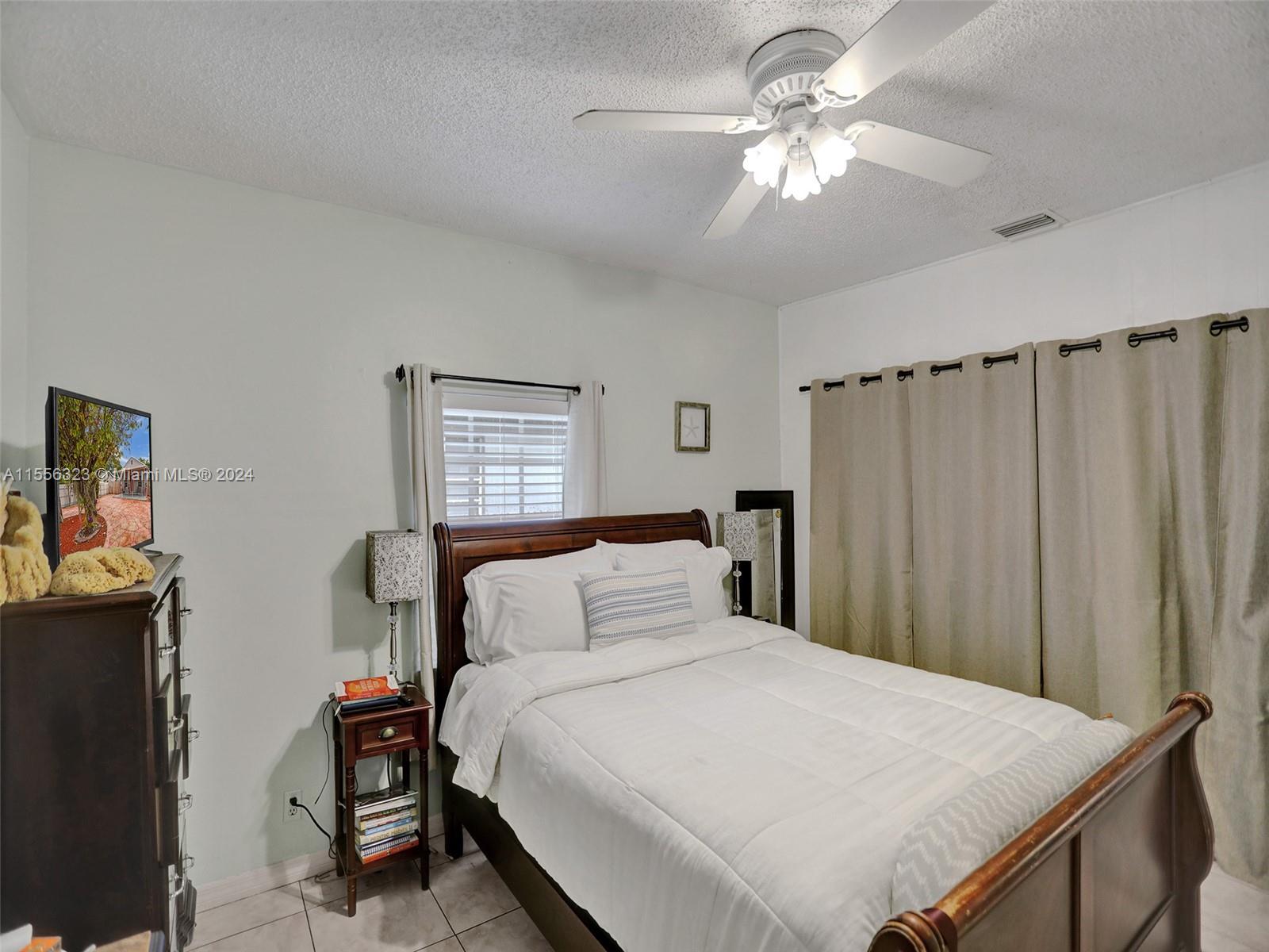 THE TROPICS AMD - Residential