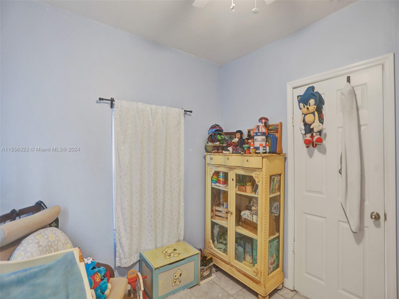 THE TROPICS AMD - Residential