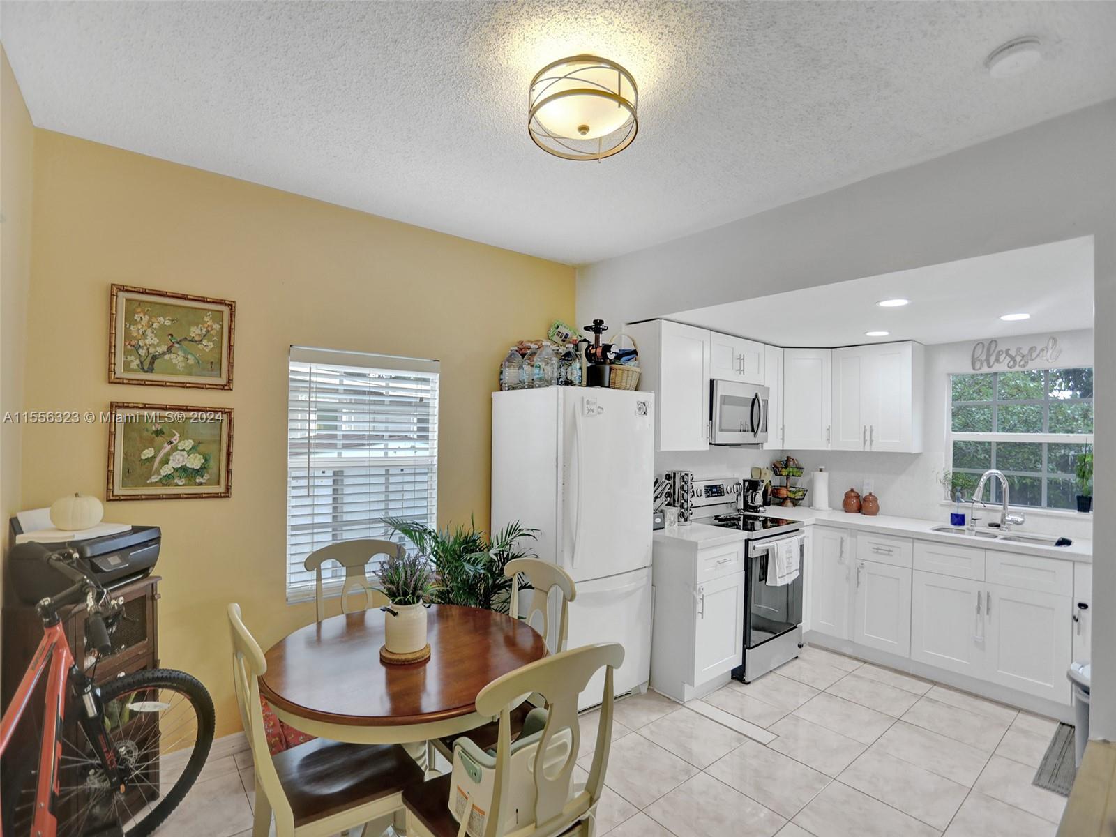 THE TROPICS AMD - Residential