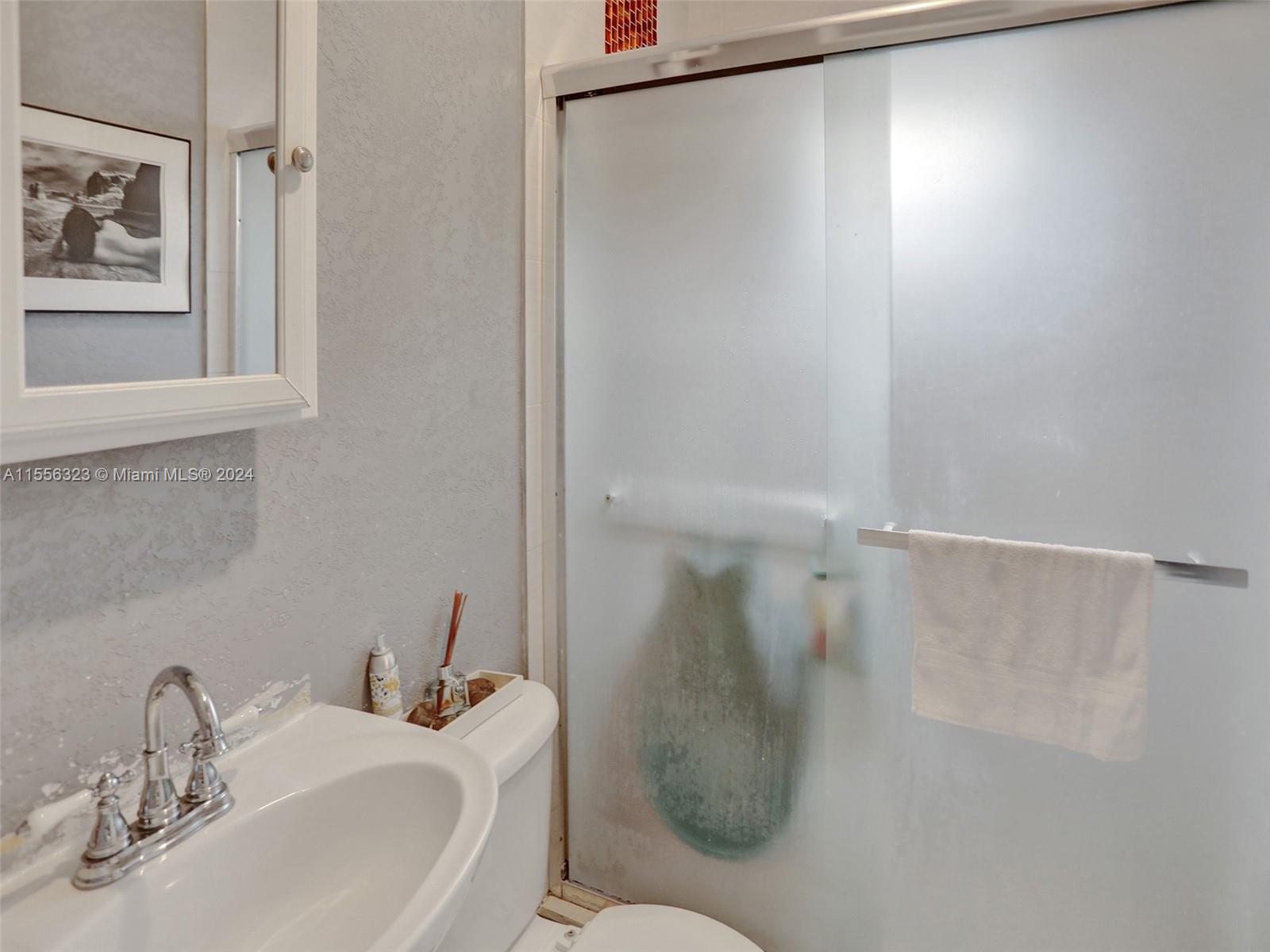 THE TROPICS AMD - Residential