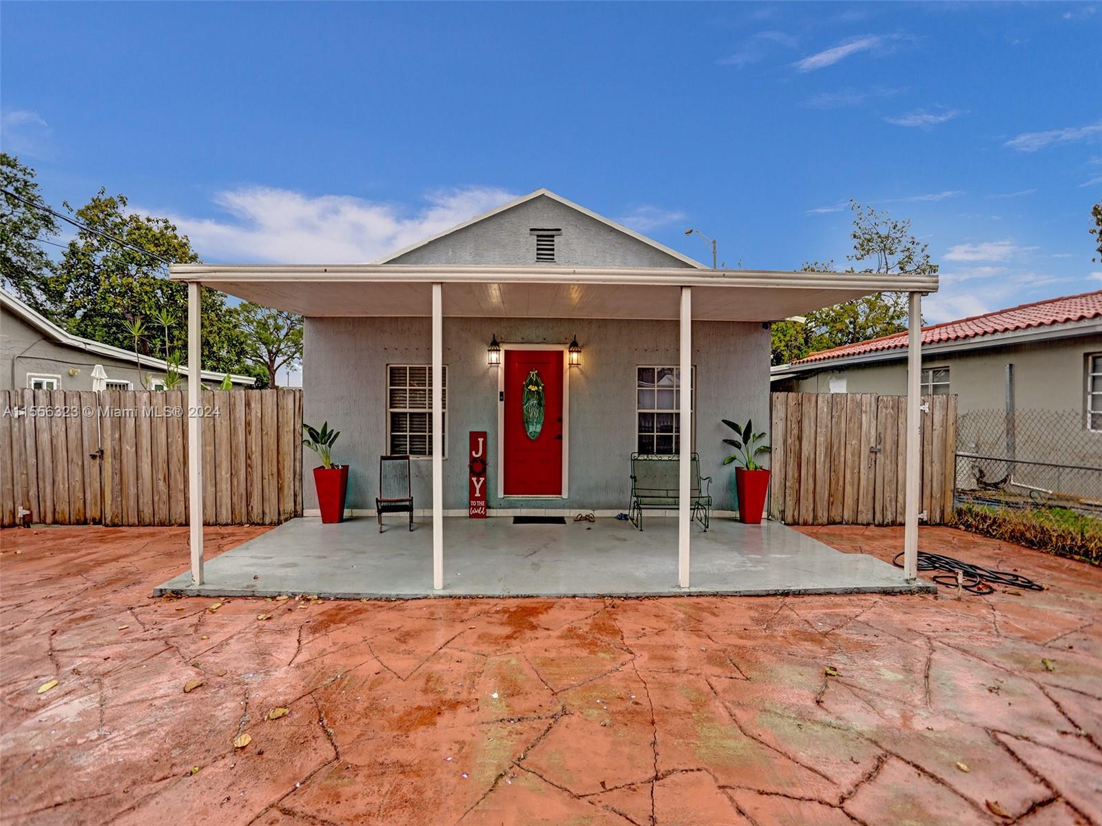 THE TROPICS AMD - Residential