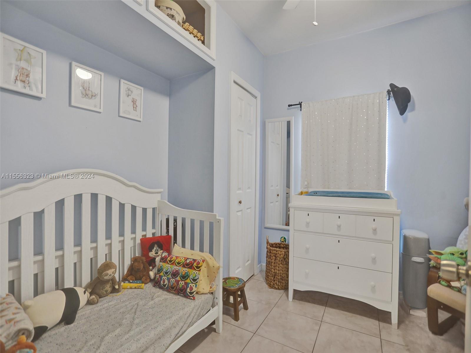 THE TROPICS AMD - Residential