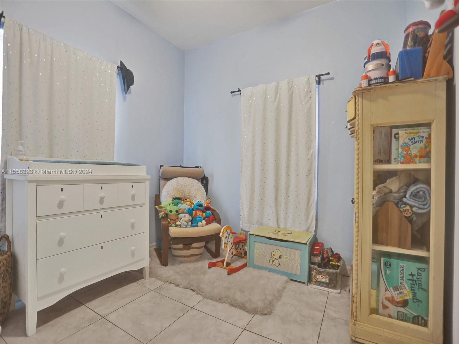 THE TROPICS AMD - Residential