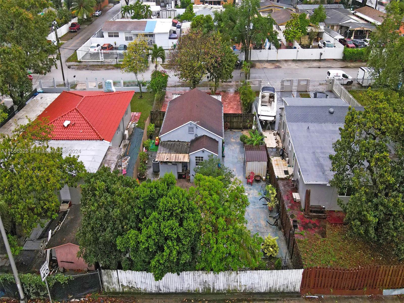 THE TROPICS AMD - Residential