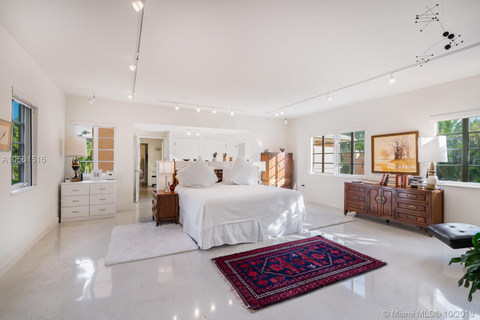 CORAL GABLES SEC B - Residential