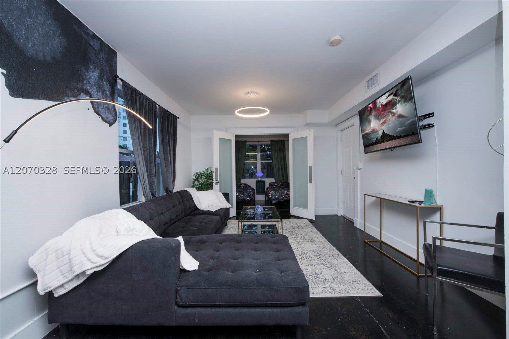 524 NW 35th St 1