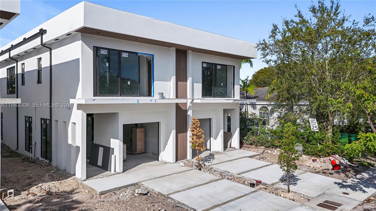 BEVERLY HEIGHTS - Residential