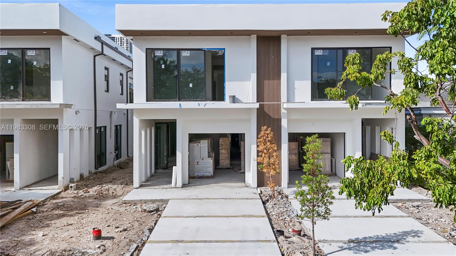 BEVERLY HEIGHTS - Residential