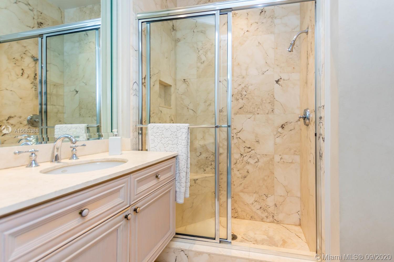 LHERMITAGE I - Residential