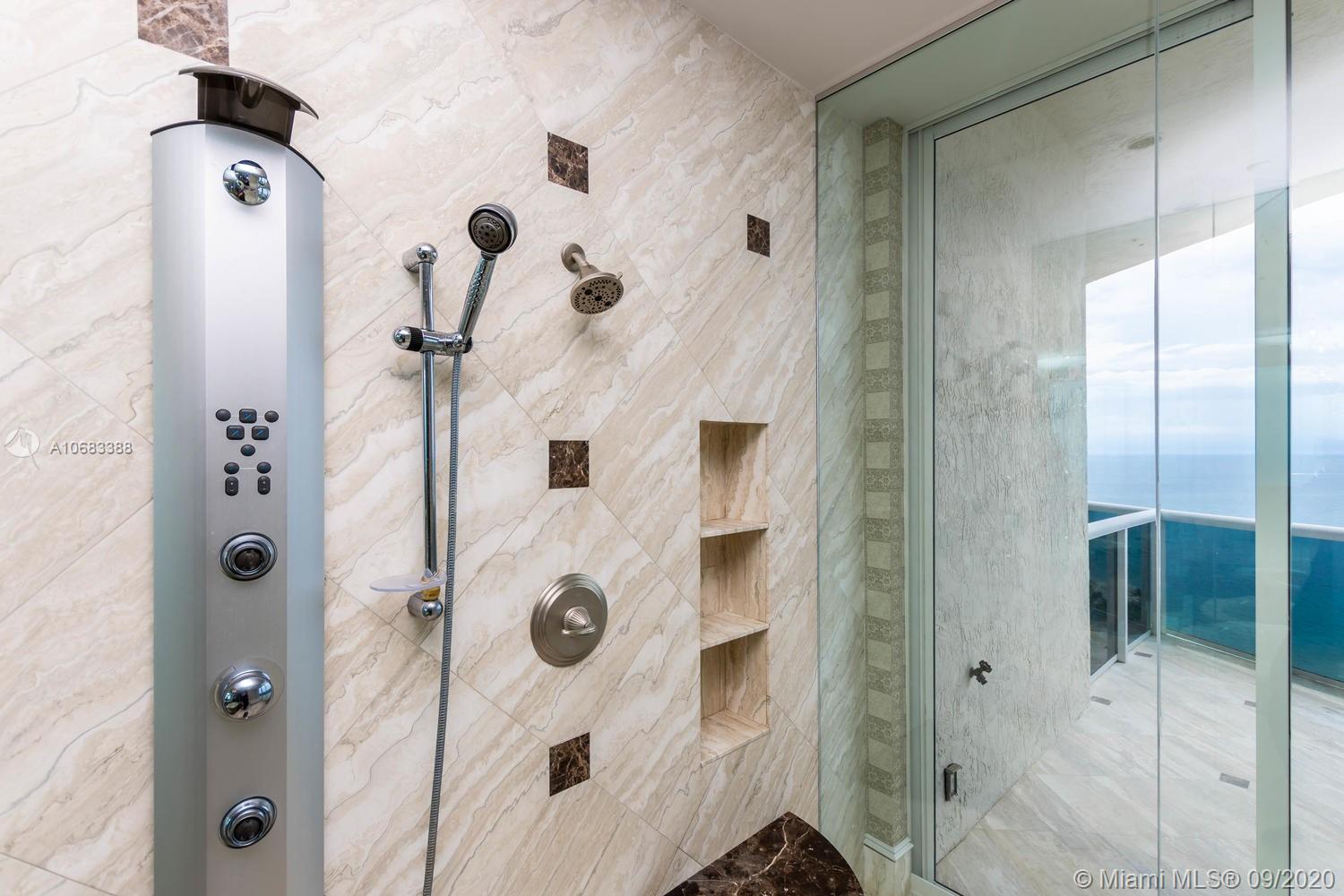 LHERMITAGE I - Residential