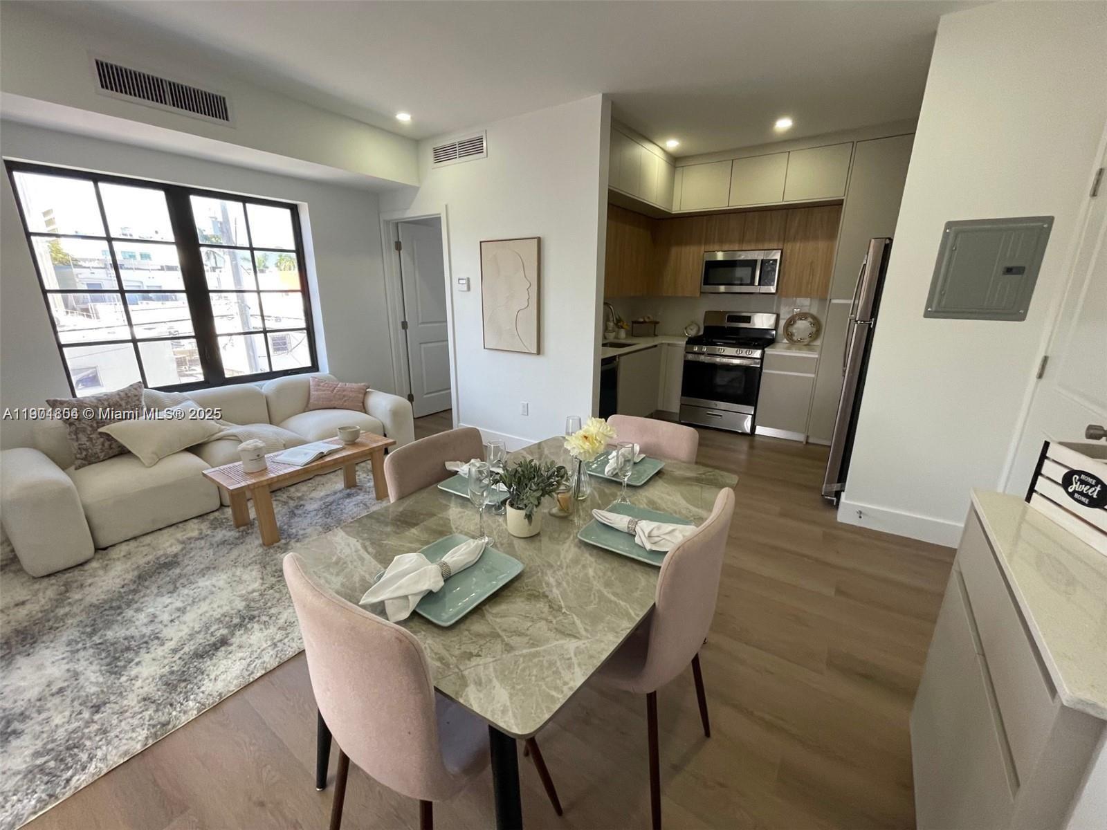 POLO CONDO - Residential Lease