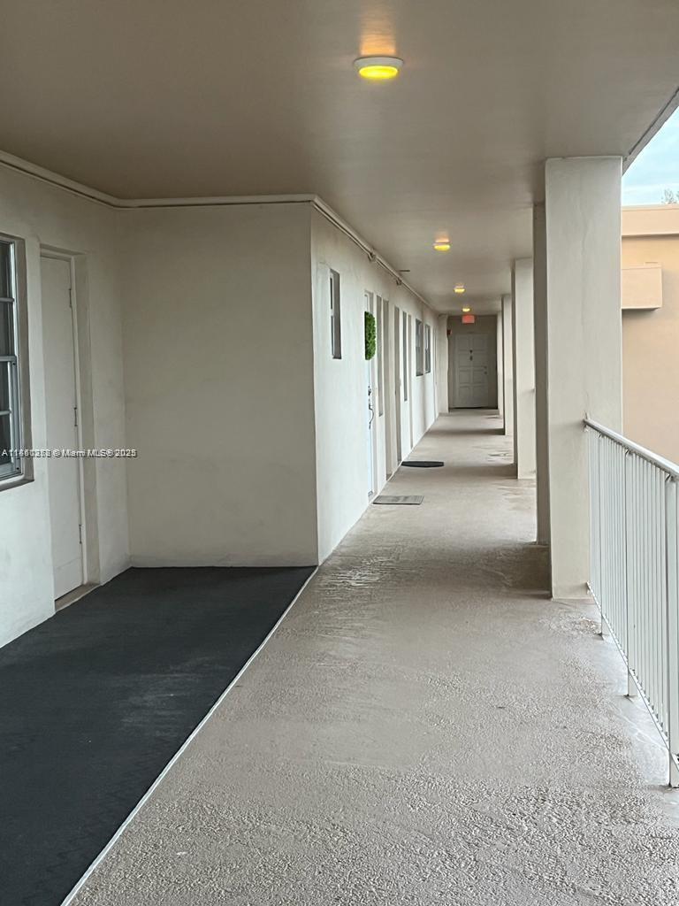 NO 14 PALM-AIRE COUNTRY C - Residential