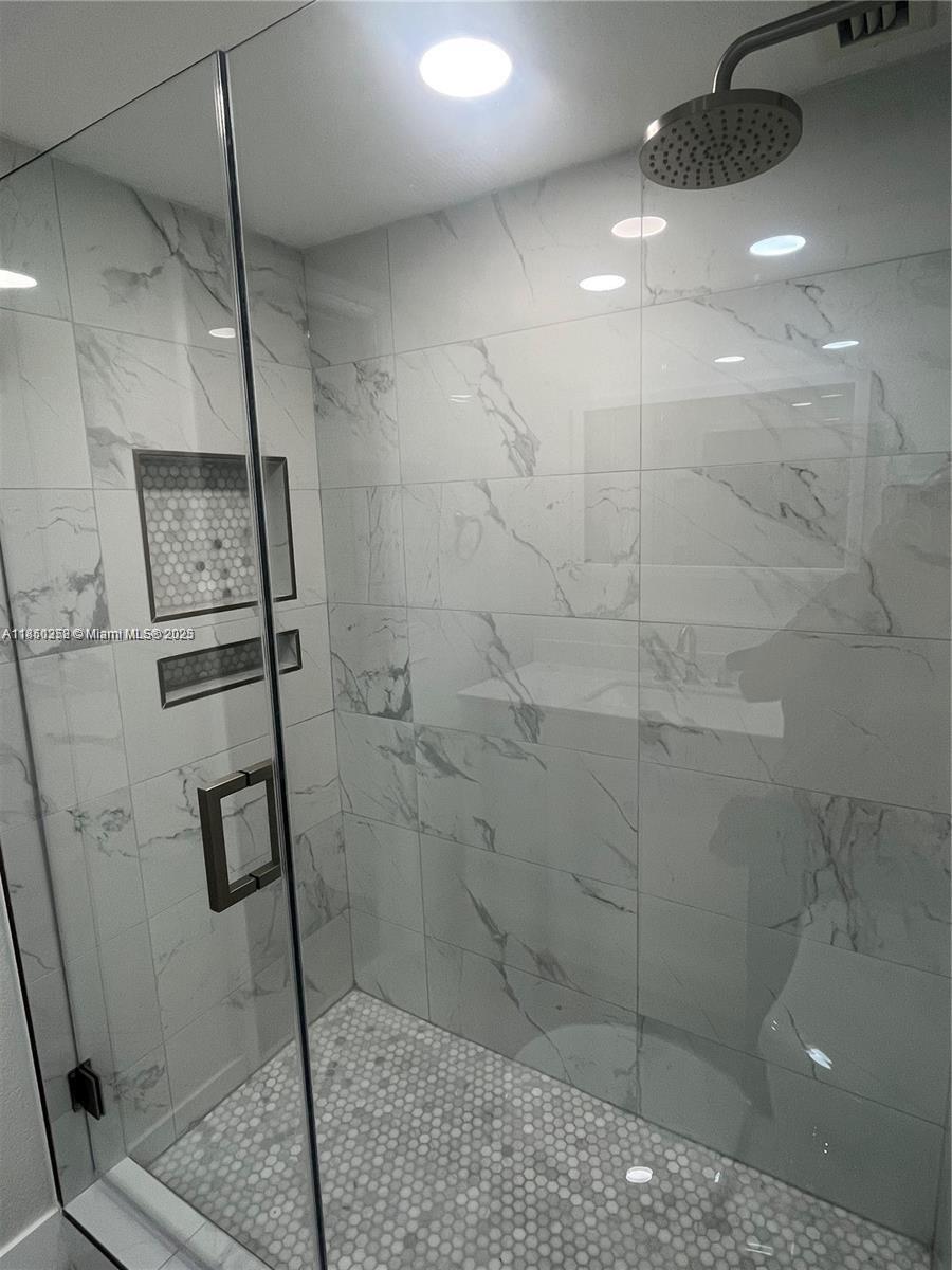 NO 14 PALM-AIRE COUNTRY C - Residential