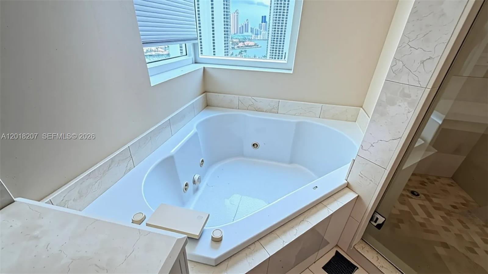 THE PARC AT TURNBERRY ISL - Residential Lease