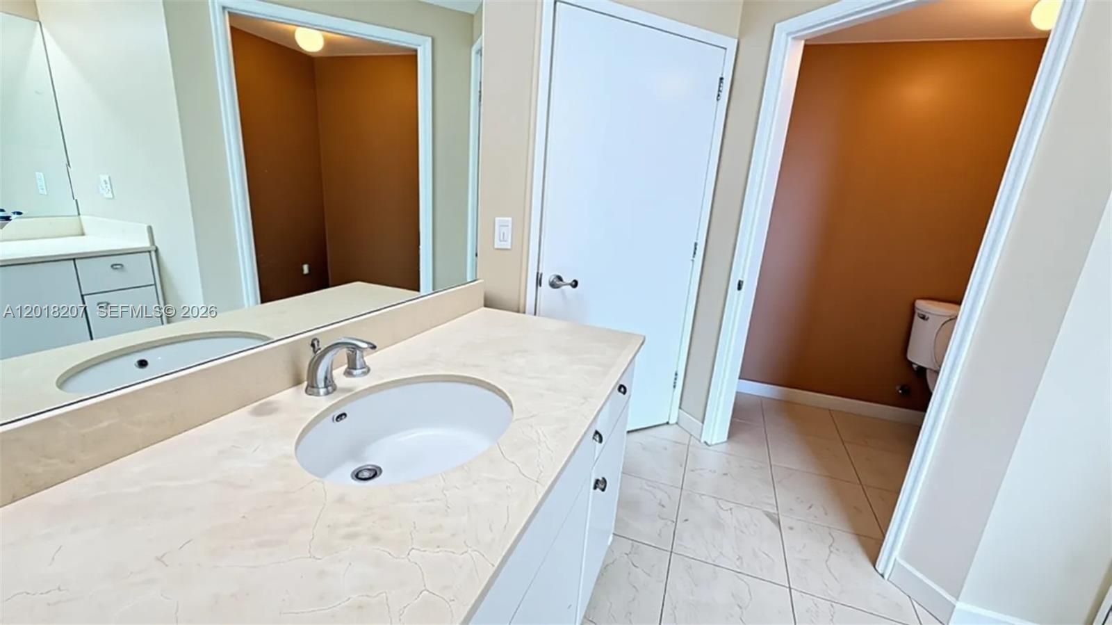 THE PARC AT TURNBERRY ISL - Residential Lease