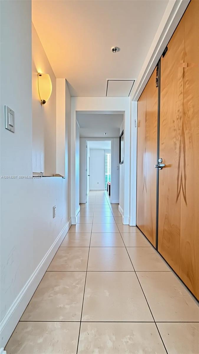 THE PARC AT TURNBERRY ISL - Residential Lease