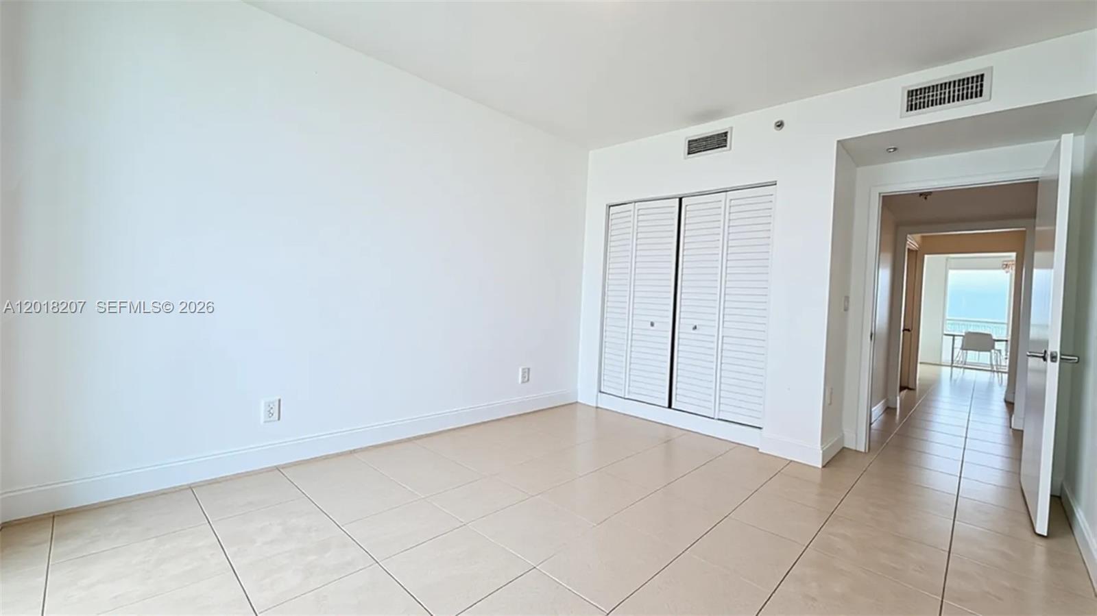 THE PARC AT TURNBERRY ISL - Residential Lease