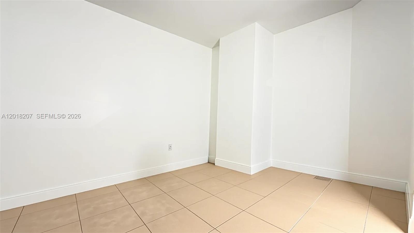 THE PARC AT TURNBERRY ISL - Residential Lease