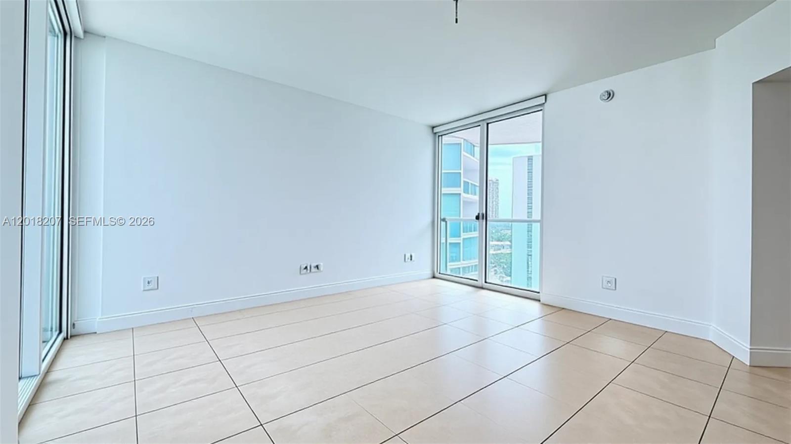 THE PARC AT TURNBERRY ISL - Residential Lease