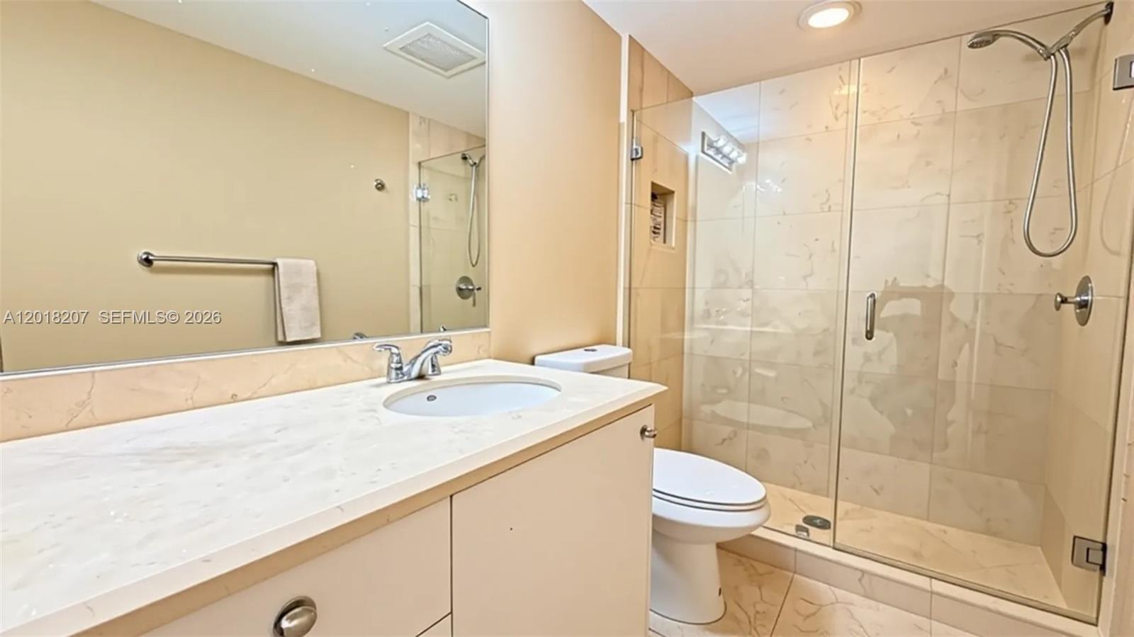 THE PARC AT TURNBERRY ISL - Residential Lease