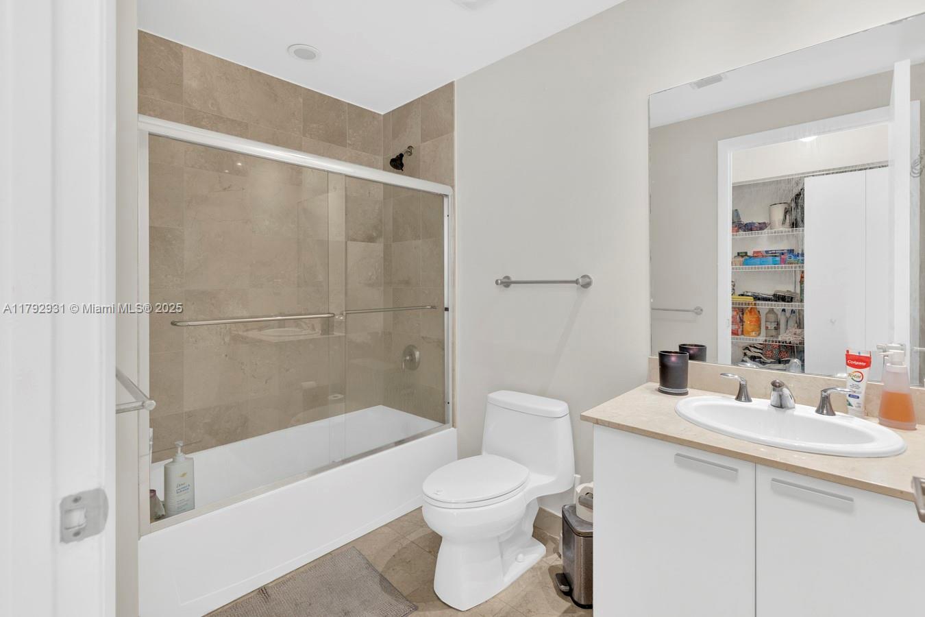 THE ATRIUM AT AVENTURA - Residential