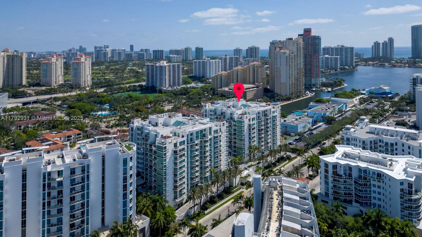THE ATRIUM AT AVENTURA - Residential