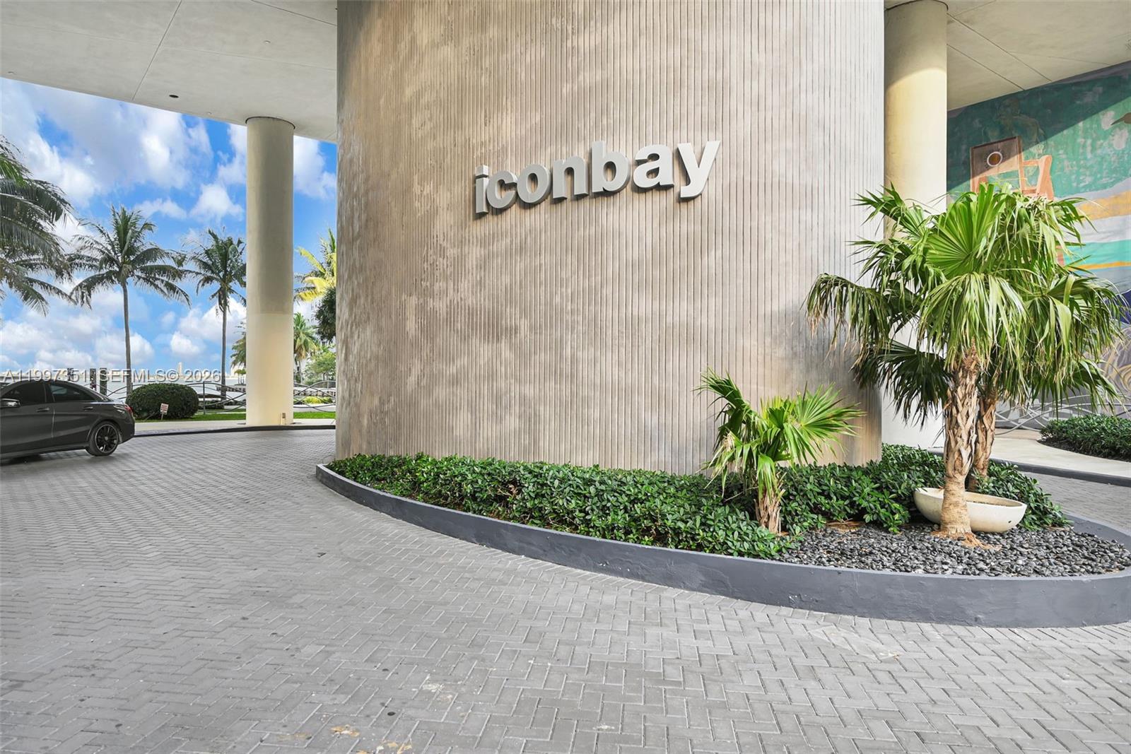 ICON BAY CONDO - Residential Lease