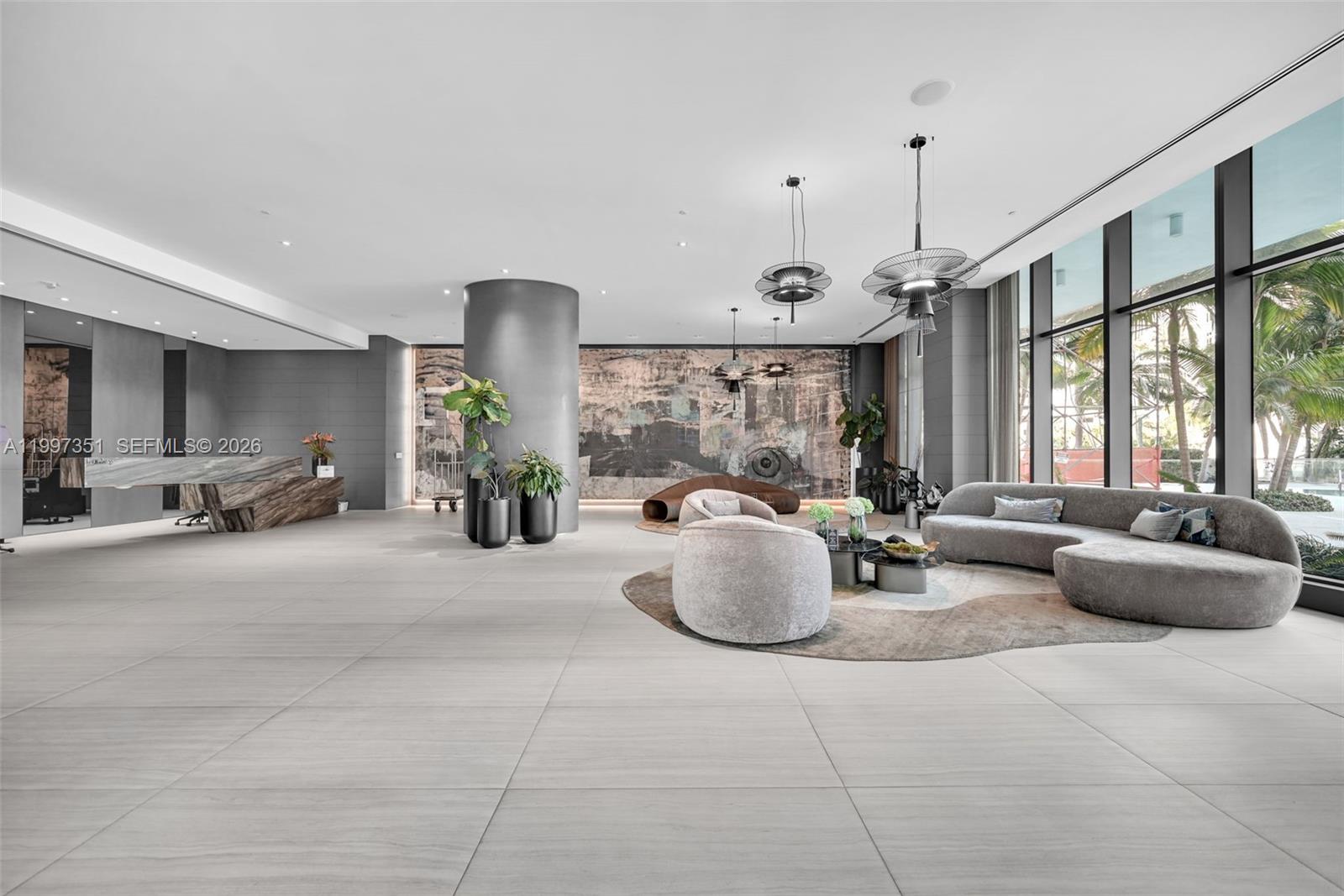 ICON BAY CONDO - Residential Lease