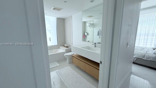 ICON BAY CONDO - Residential Lease