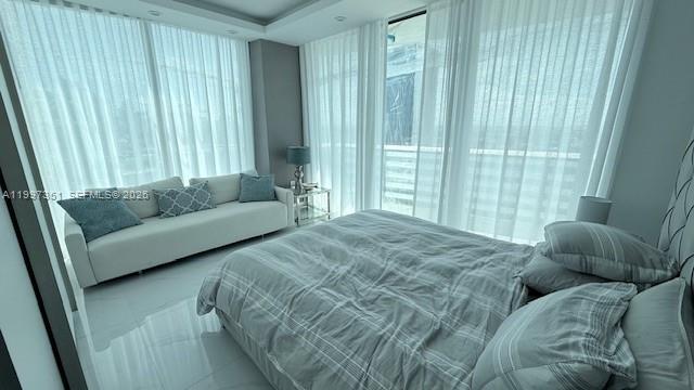 ICON BAY CONDO - Residential Lease