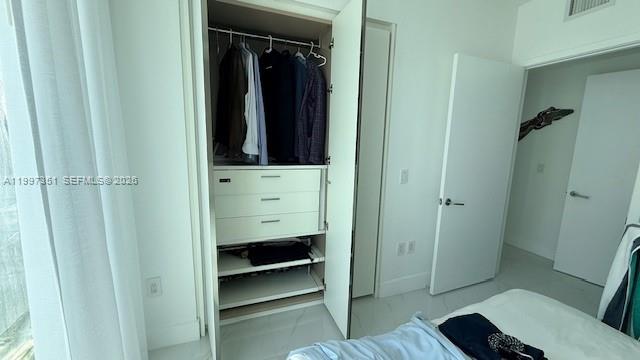 ICON BAY CONDO - Residential Lease