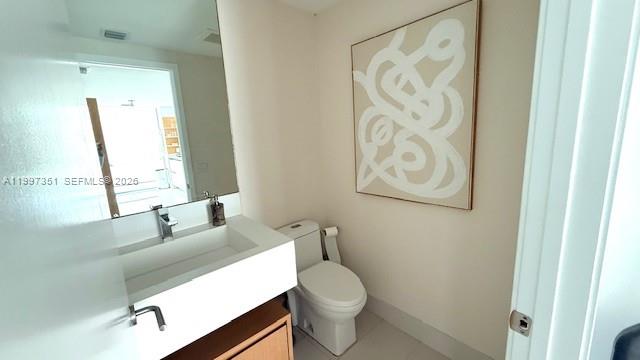 ICON BAY CONDO - Residential Lease