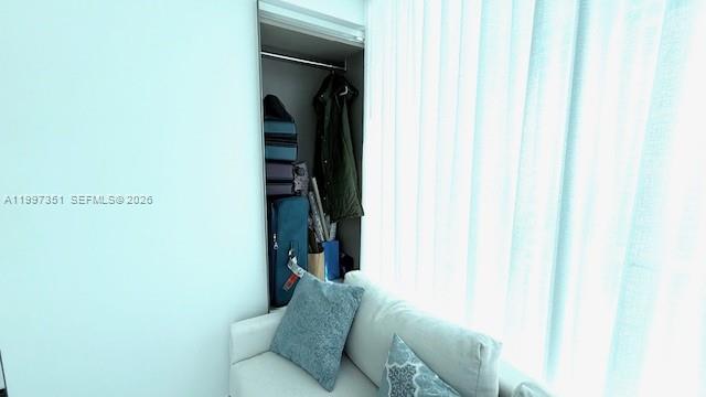 ICON BAY CONDO - Residential Lease