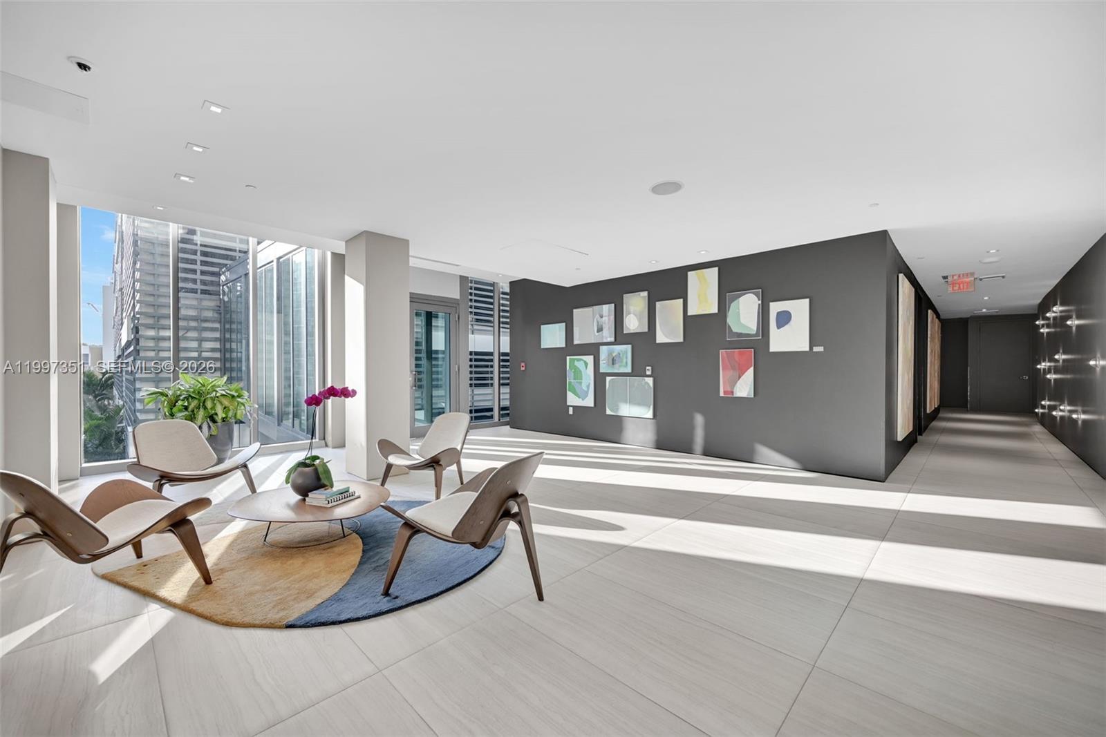 ICON BAY CONDO - Residential Lease