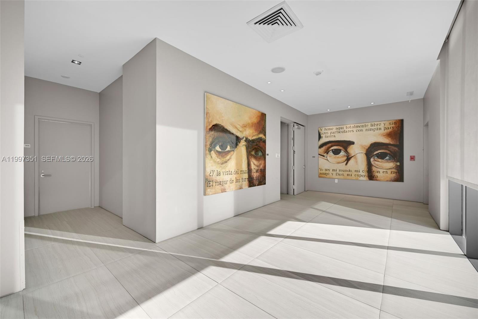 ICON BAY CONDO - Residential Lease