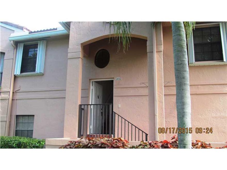 *YOU HAVE TO SEE THIS GORGEOUS NEWLY RENEWED 3/2 APMT IN BEST PEMBK PINES LOCATION.FRESHLY PAINTED,NEW LAMINATE FLOORING IN BEDROOMS,NEW KITCHEN CABINETS AND QUARTZ COUNTERTOP,STAINLESS STEEL APPLIANCES,NEW TILES IN KITCHEN FLOOR AREA, NEW BATHROOMS CABINETS AND MASTER SHOWER ENCLOSURE. A GREAT OPORTUNITY. NICE AND QUITE COMMUNTY, SUPER SORROUNDINGS.2 HOAS IN PLACE. HOA FEES INCLUDE WATER&SEWER,CABLE TV,INTERNET AND PHONE,COMMON AREAS MAINTENANCE,SECURITY,POOL SERVICE,TRASH REMOVAL ($375+$155). A MUST SEE