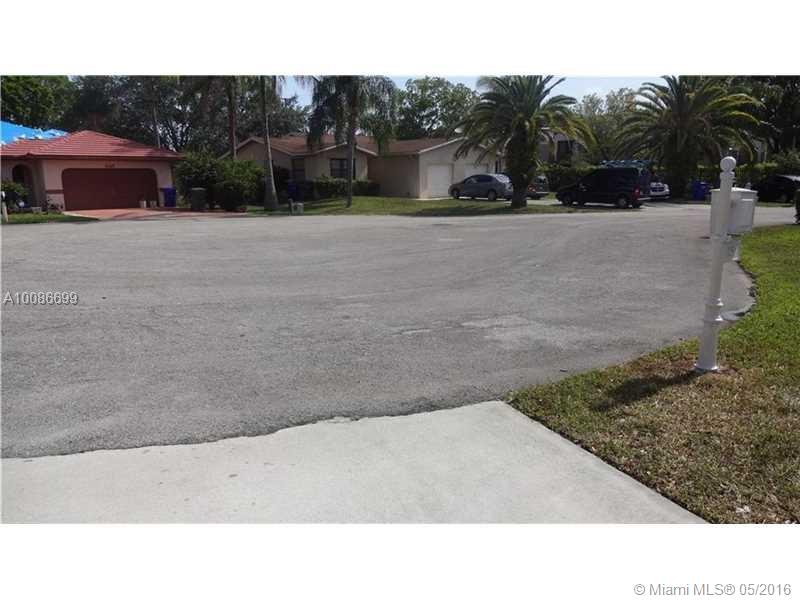 La Petite Academy Pembrok - Residential Lease